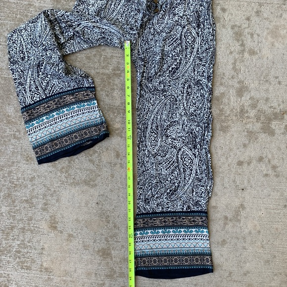 Rose & Thyme Boho Wide Leg Pants - Picture 10 of 13